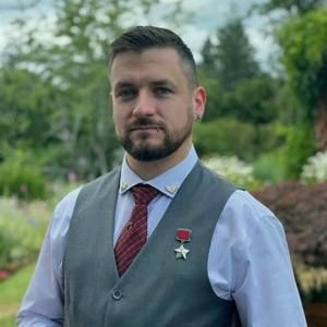 Meet your Posher, Cody